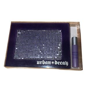 Urban Decay Deluxe Shadow Box